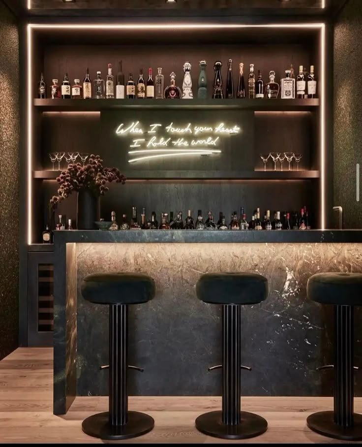 Bar Amadeirado